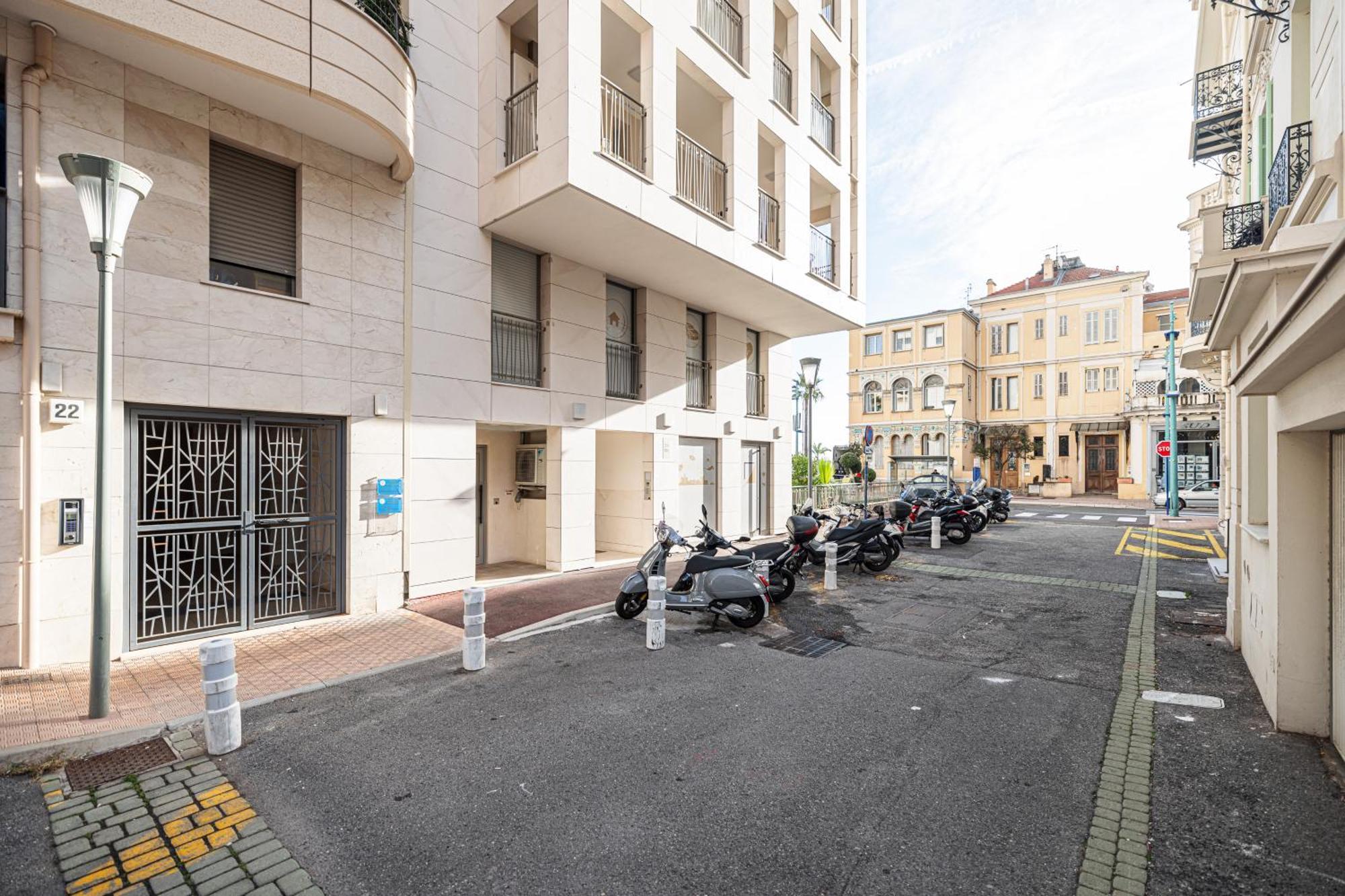 Studio Centre Terrasse Climatisation 50M Plage Menton Exterior photo