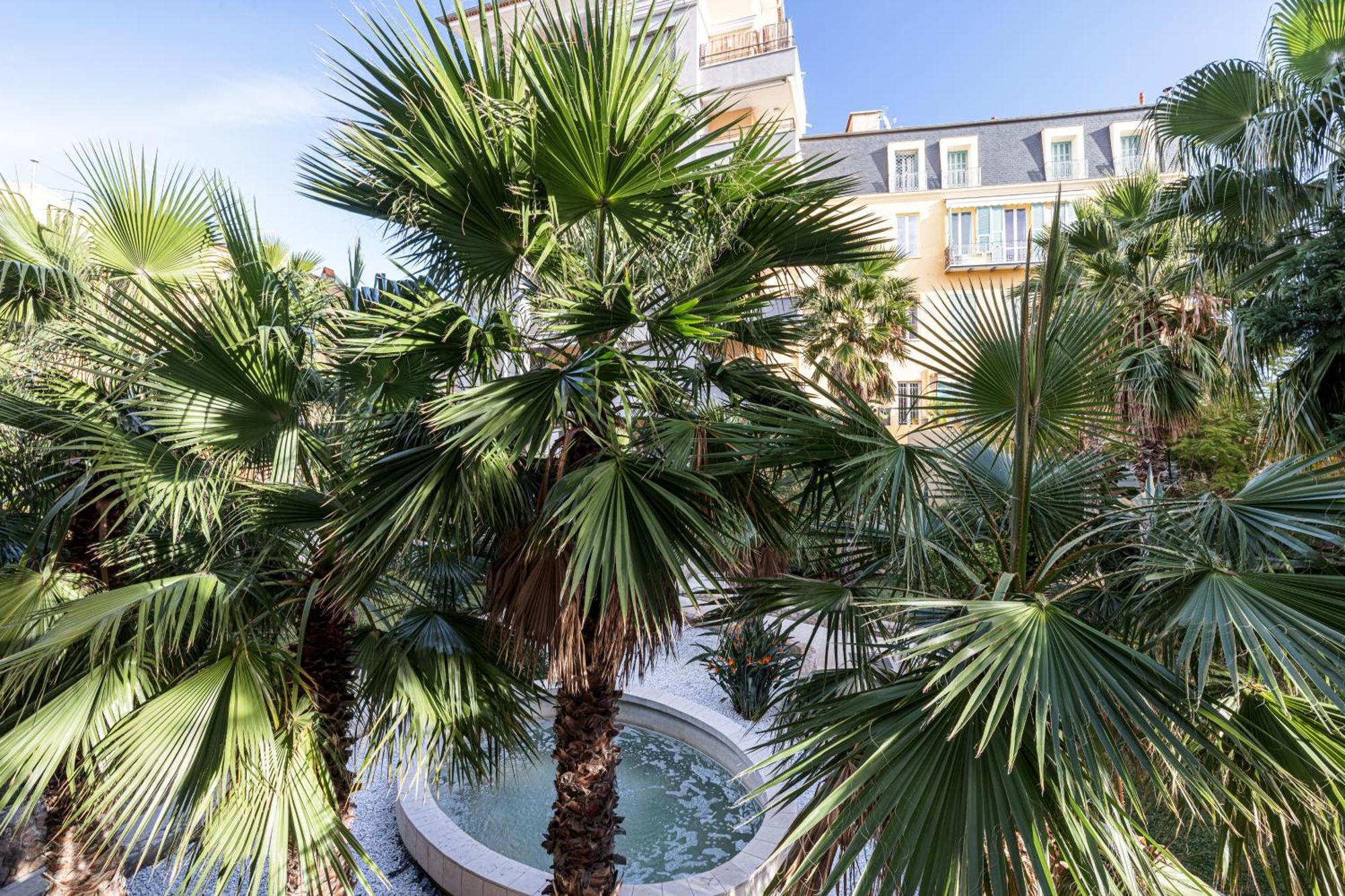 Studio Centre Terrasse Climatisation 50M Plage Menton Exterior photo